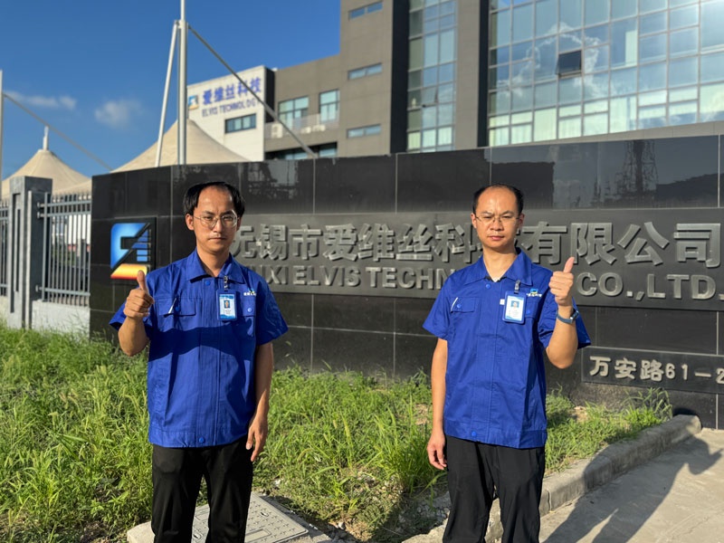 台风预警下的逆行坚守3